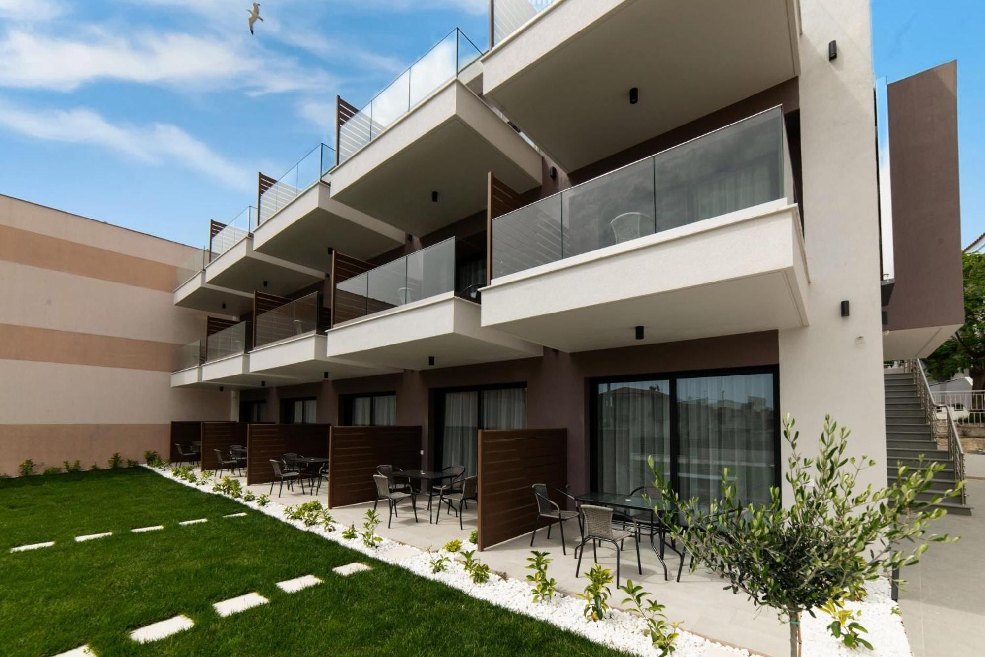 Aparthotel Sithonian Sunset Luxury - Nikiti Cozy Getaways Exterior foto